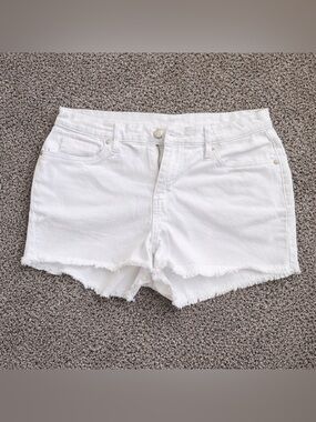 VENUS White Frayed-Hem Denim Shorts